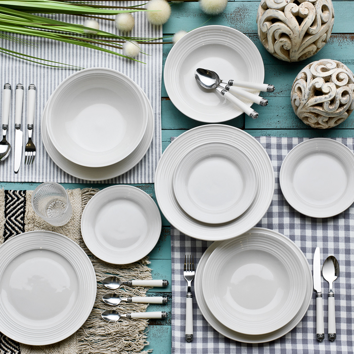 Serviço De Mesa De 18 Peças Branco Em Porcelana