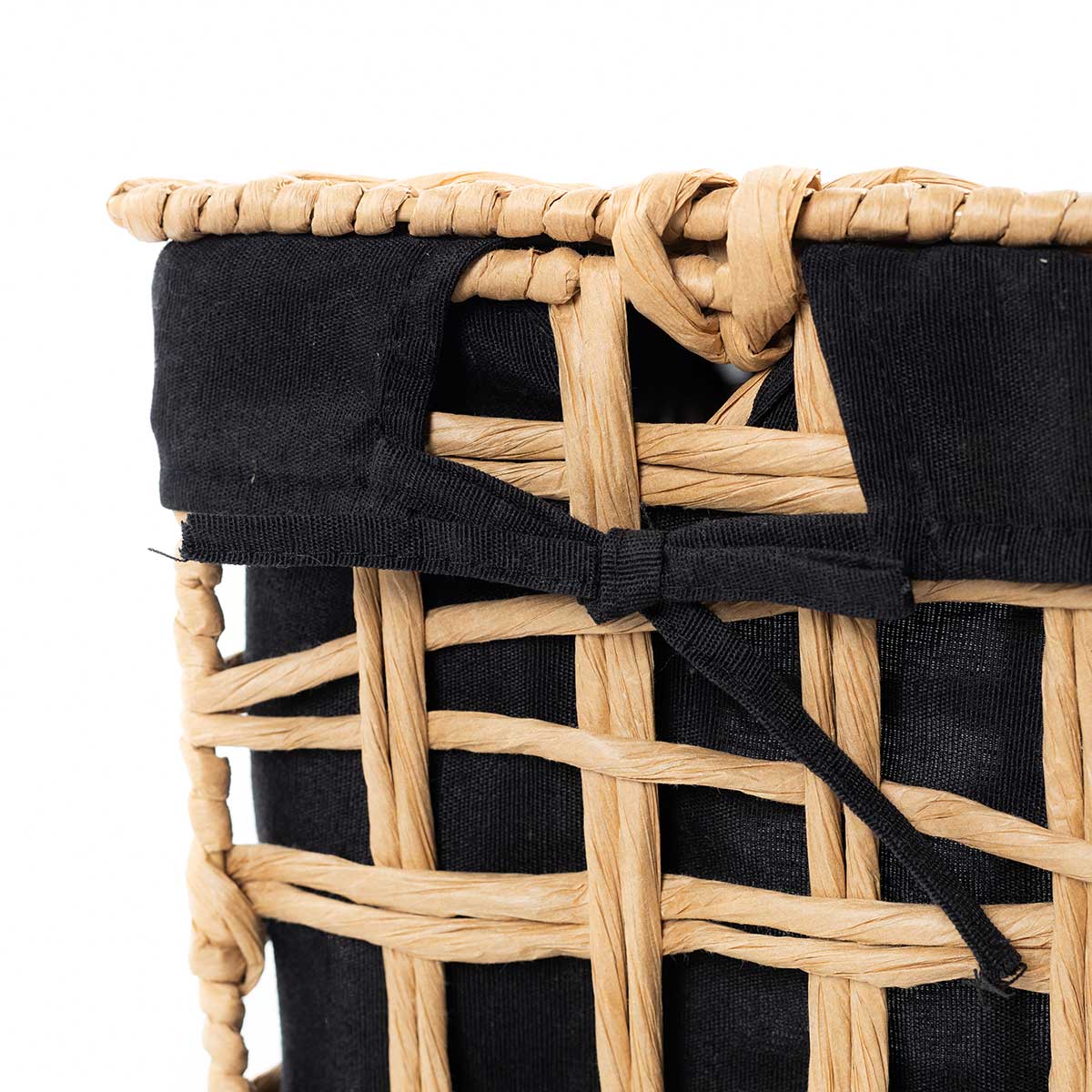 Cesta de ropa de ba&ntilde;o negra y beige 48cm