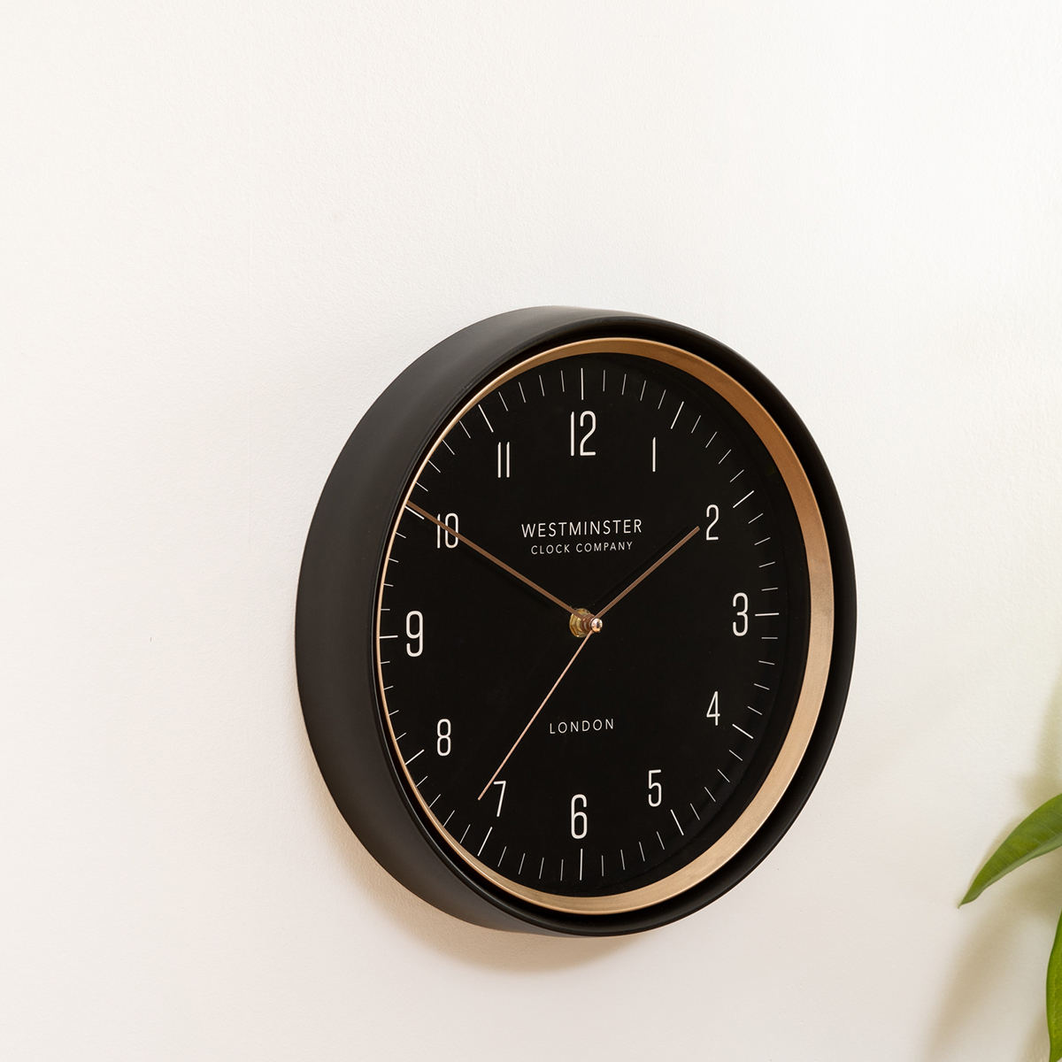 Reloj de pared SVEN negro 29cm