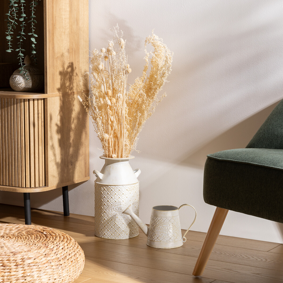 Regadera TINO de metal blanco 27x14x16.5cm