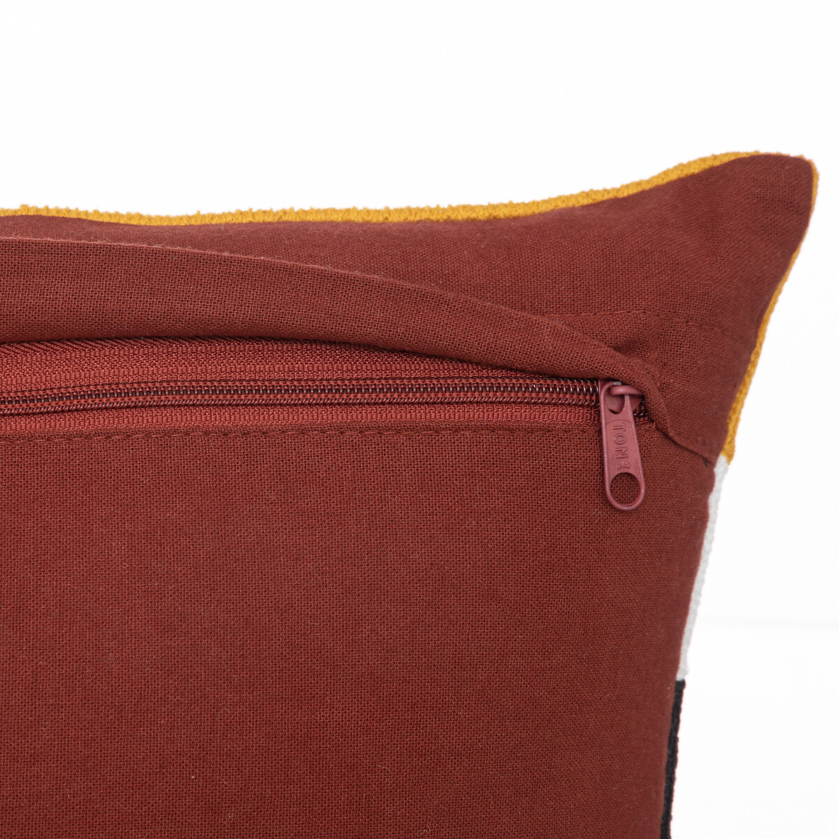 Cojín Bordado Multicolor 30x50Cm