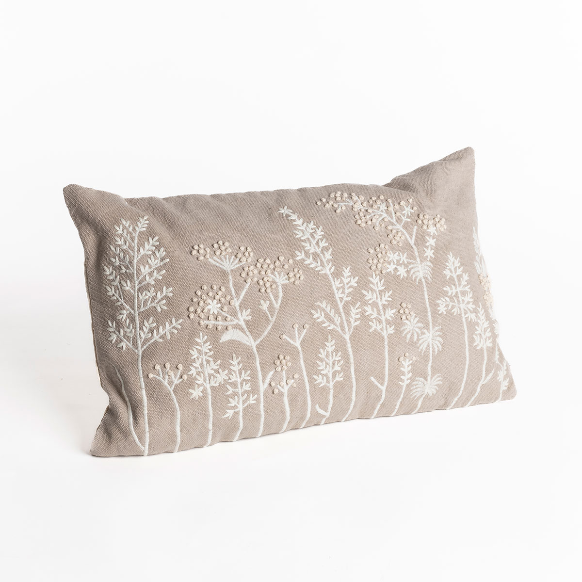 Almohada bordada DAISY gris con flores 30x50cm
