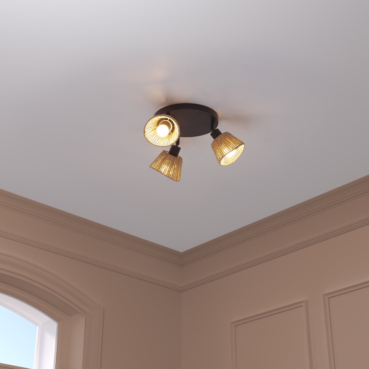 L&aacute;mpara de techo MYHA beige de cuerda 3 bombillas