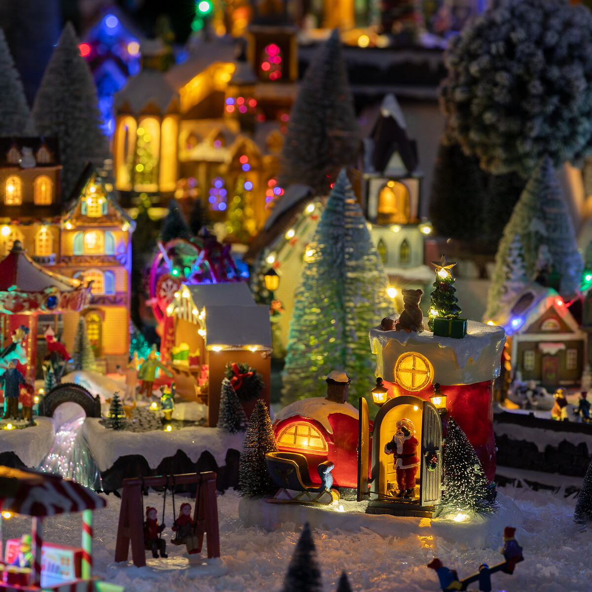 Aldea Bota de Pap&aacute; Noel con Luz &ndash; M&uacute;sica 
