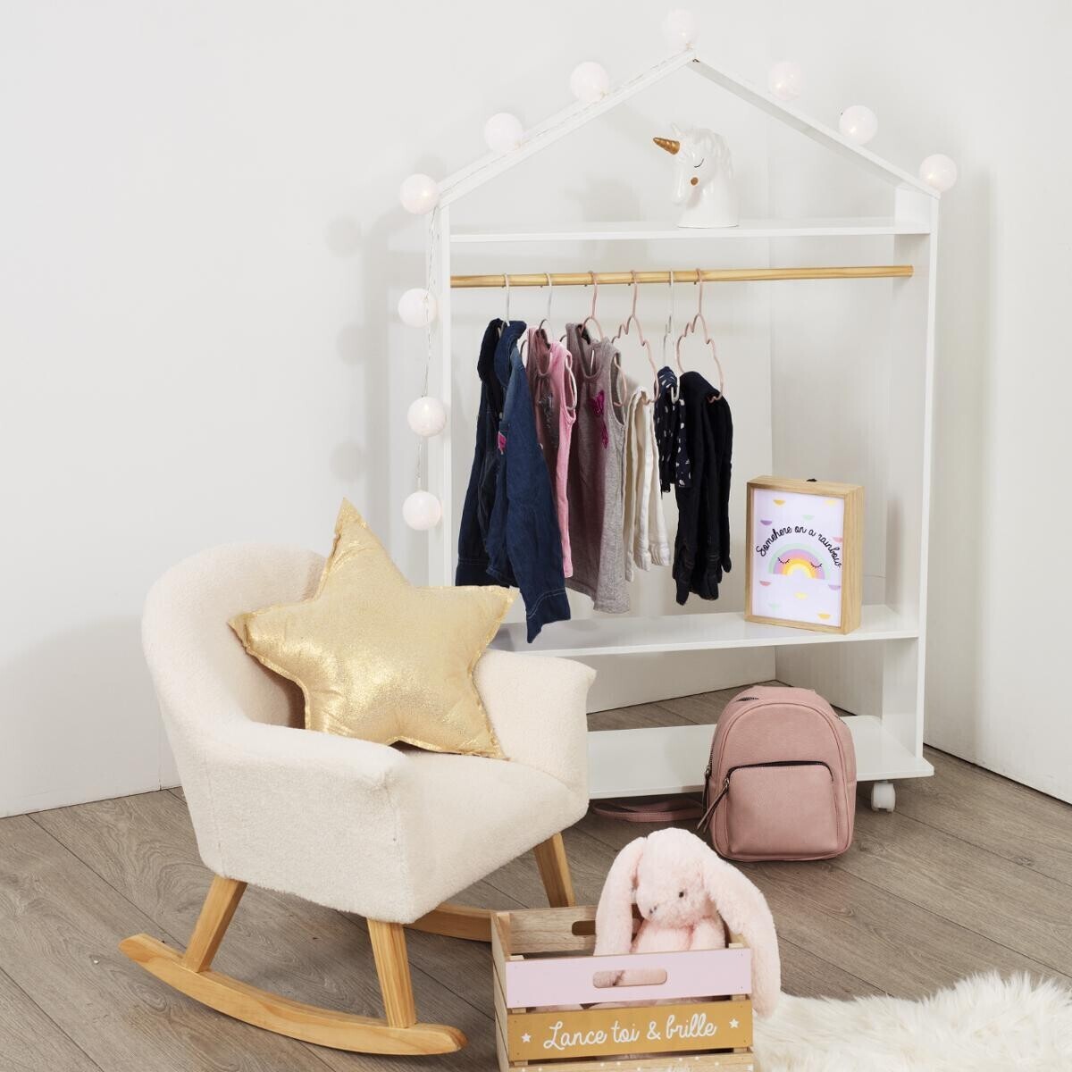 Armario C/Barra Montessori 78x39x126Cm