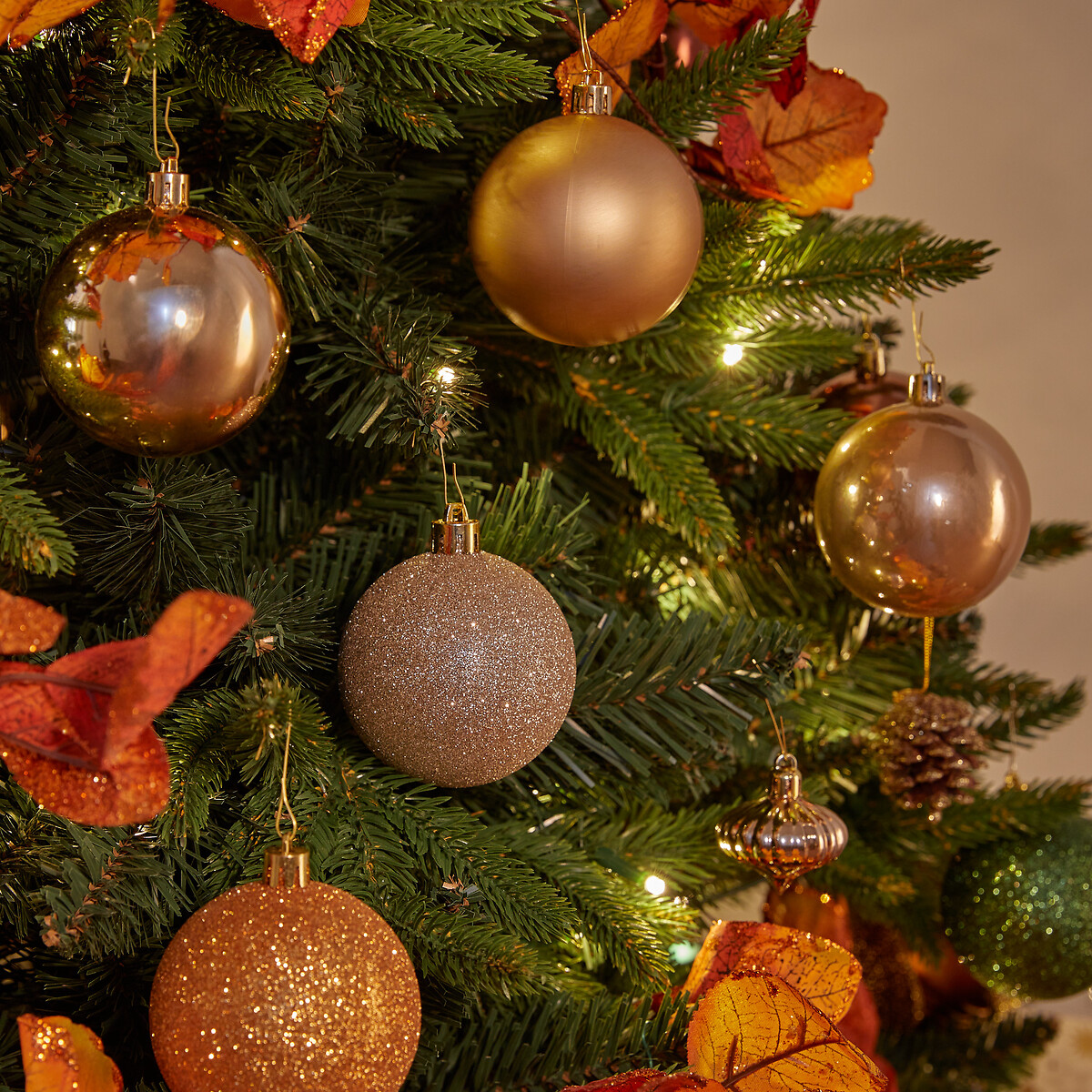 Set 8 bolas de Navidad champ&aacute;n 7cm 