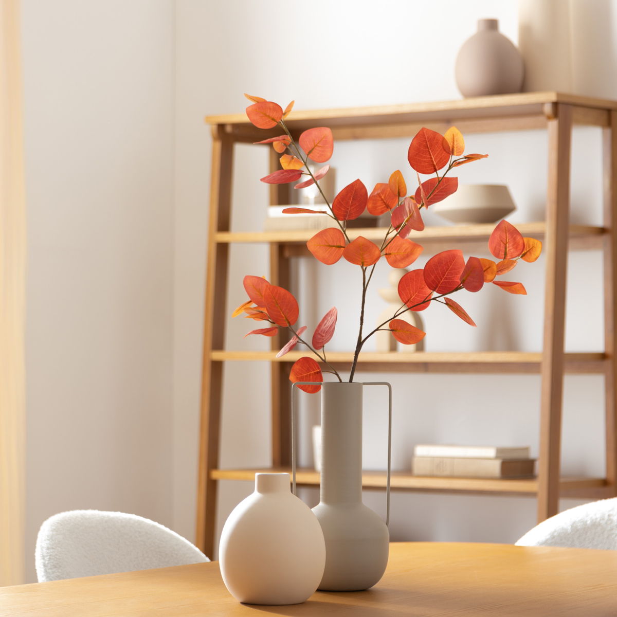 Rama eucalipto artificial rojo 92cm