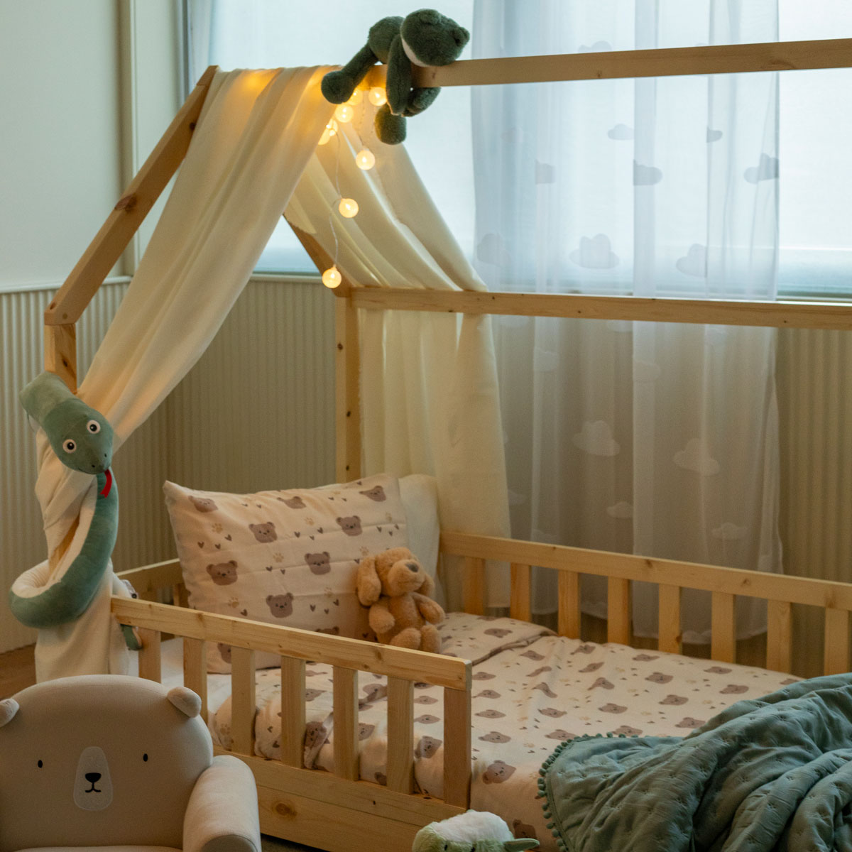 Cama MONTESSORI natural
