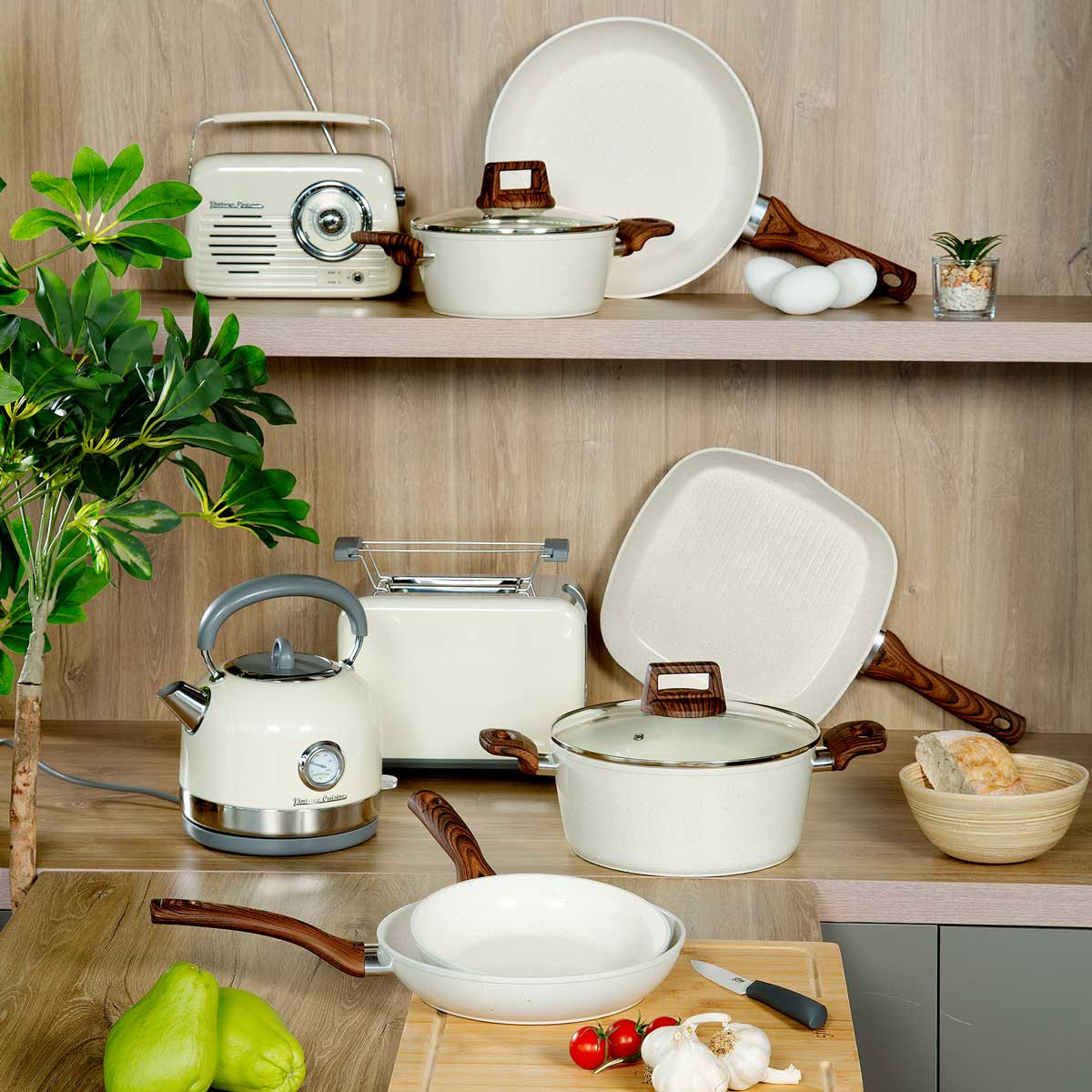 Hervidor el&eacute;ctrico VINTAGE CUISINE beige 2200w