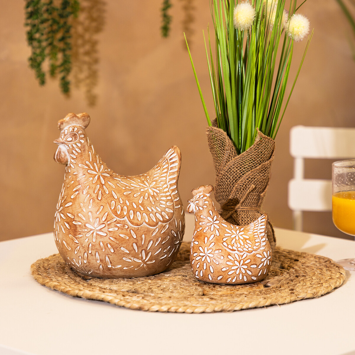 Gallina decorativa LINDA beige 10.5cm