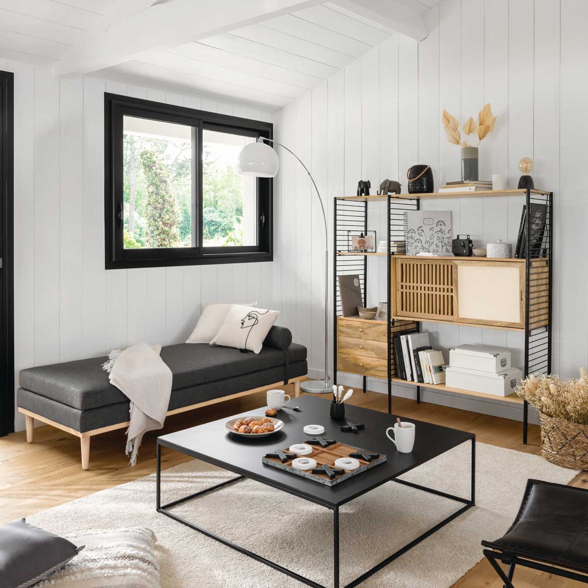 Candeeiro De Chão Com Abajur Bola Branca