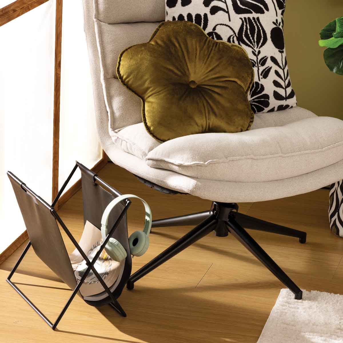 Porta-revistas cuero negro TWISTED LIME