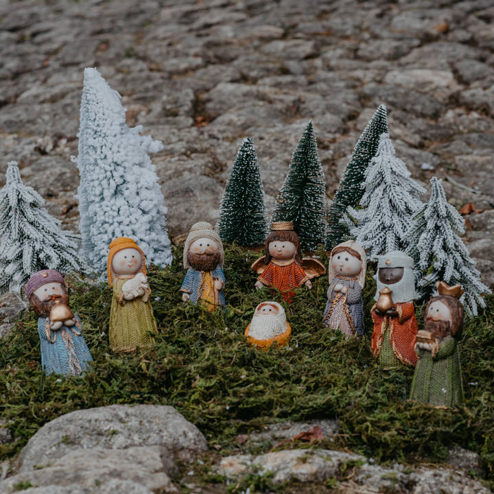 Set 8 Figuras De Resina Para Pesebre