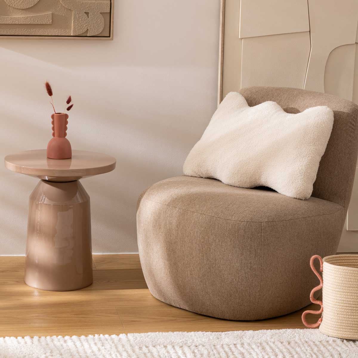 Mesa Auxiliar De Metal Beige Sita