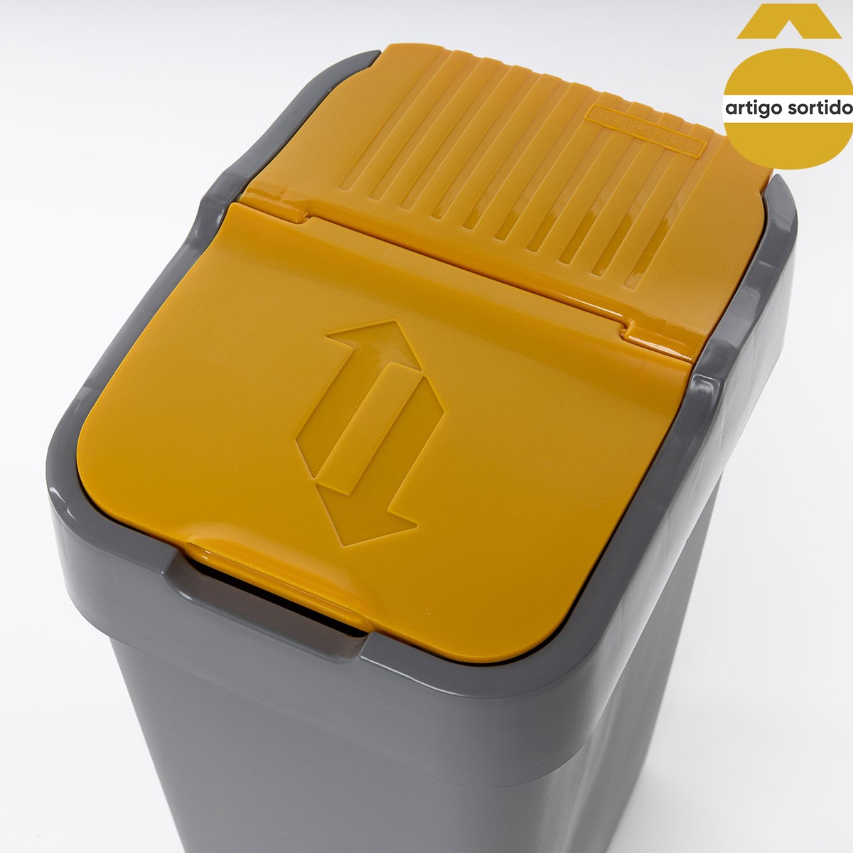 Cubo reciclaje con tapa basculante 35L