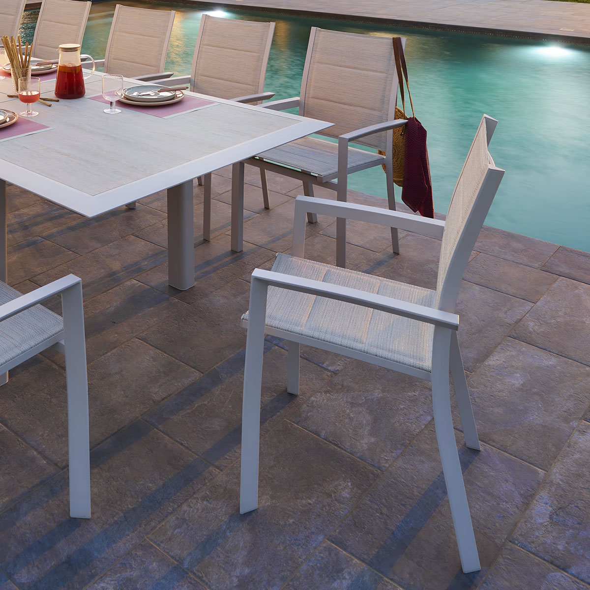 Silla con reposabrazos ALLURE ATHEA beige avoin