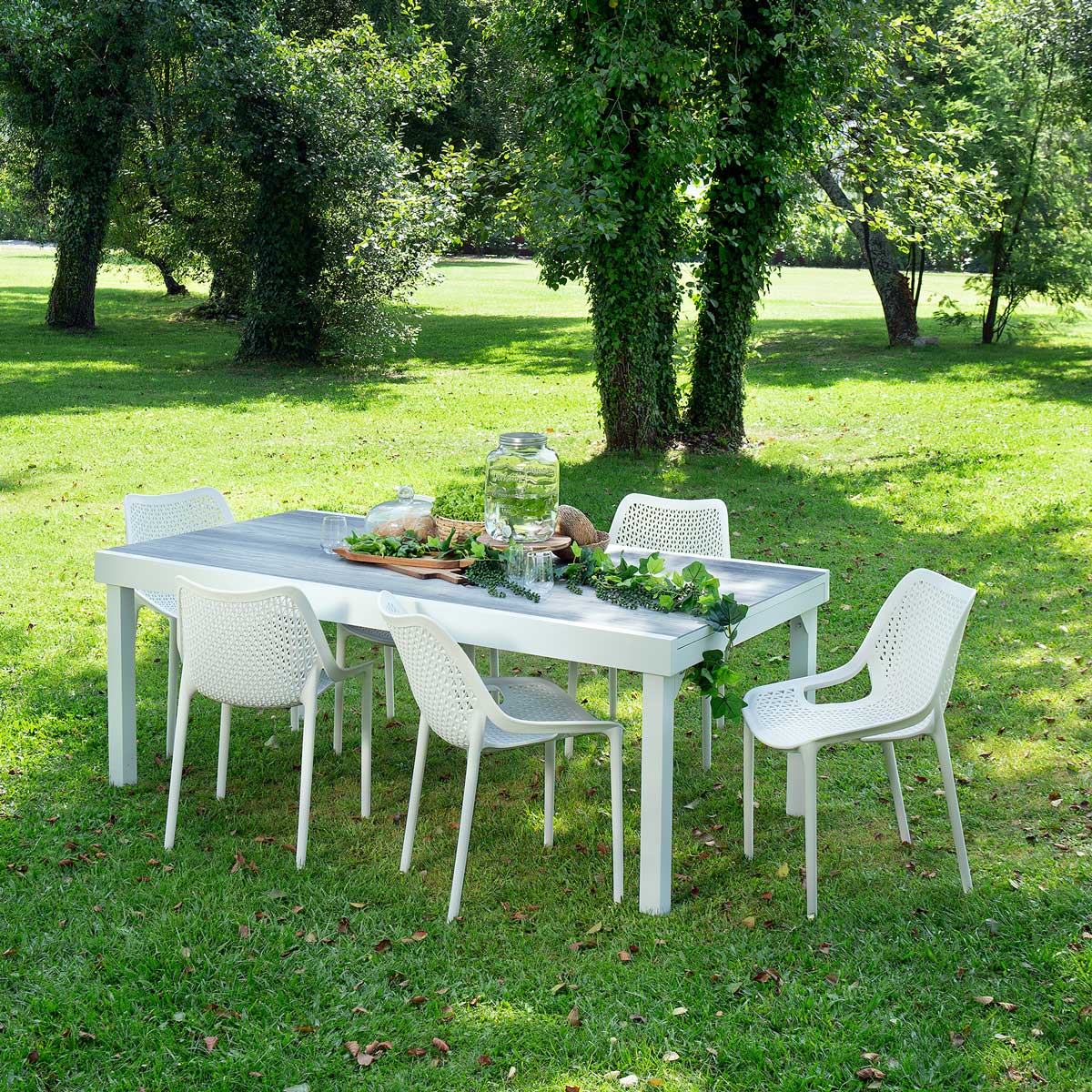 Juego de mesa PIAZZA extensible y 6 sillas OXY