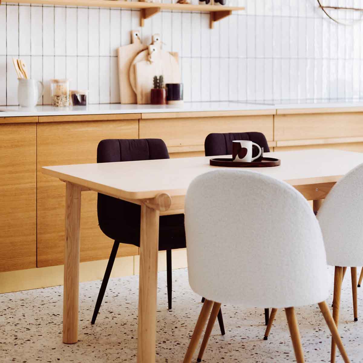 Mesa de comedor ARDEN beige de mdf