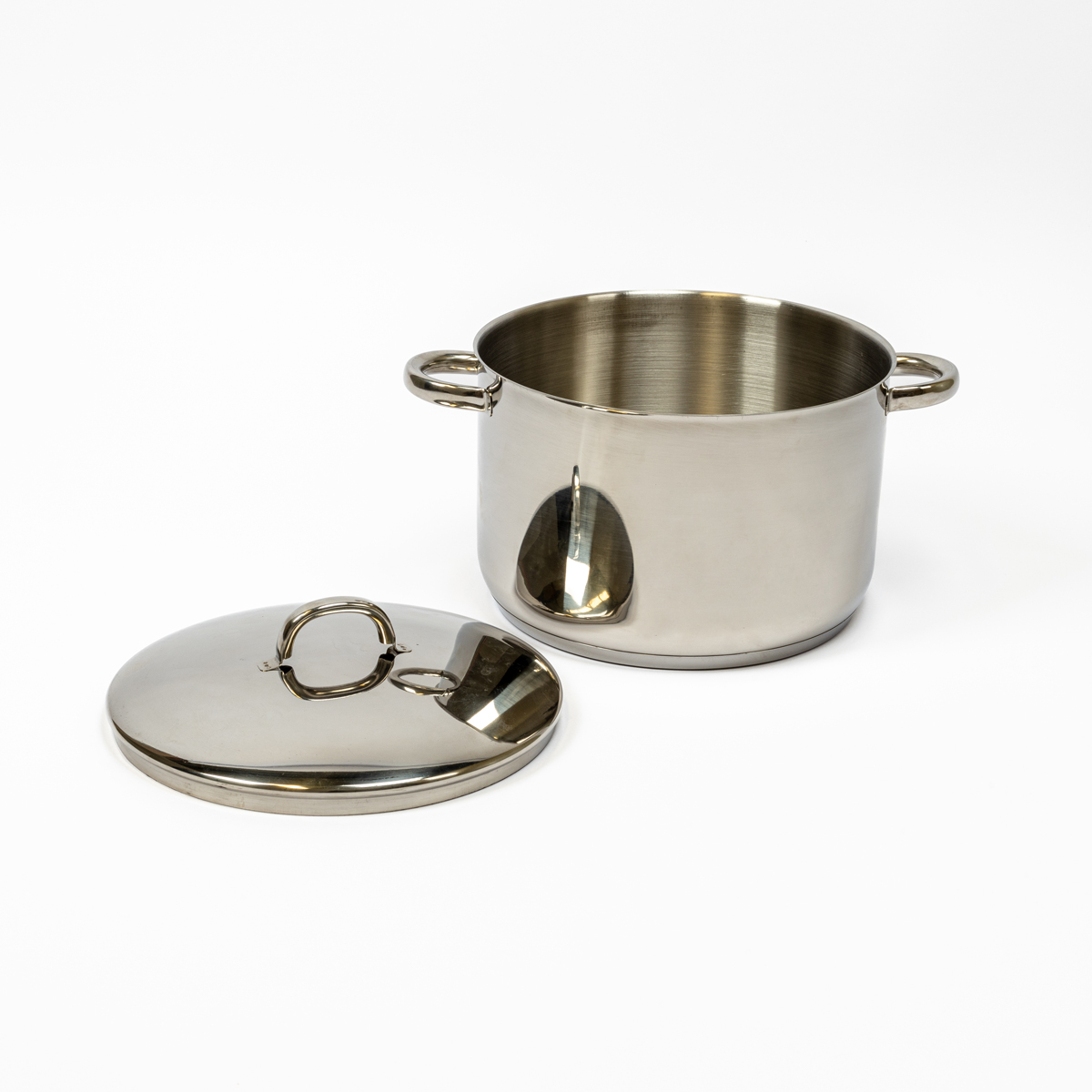 Olla Altis Inox C/Asa De Inducción 28Cm