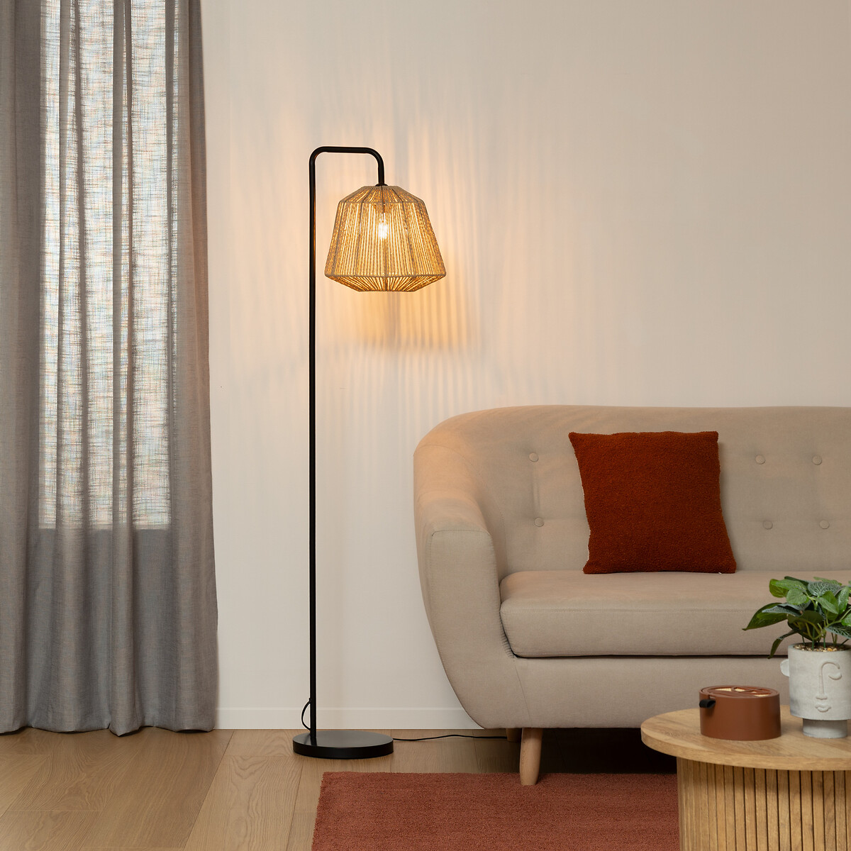 L&aacute;mpara de pie JILY beige 150cm