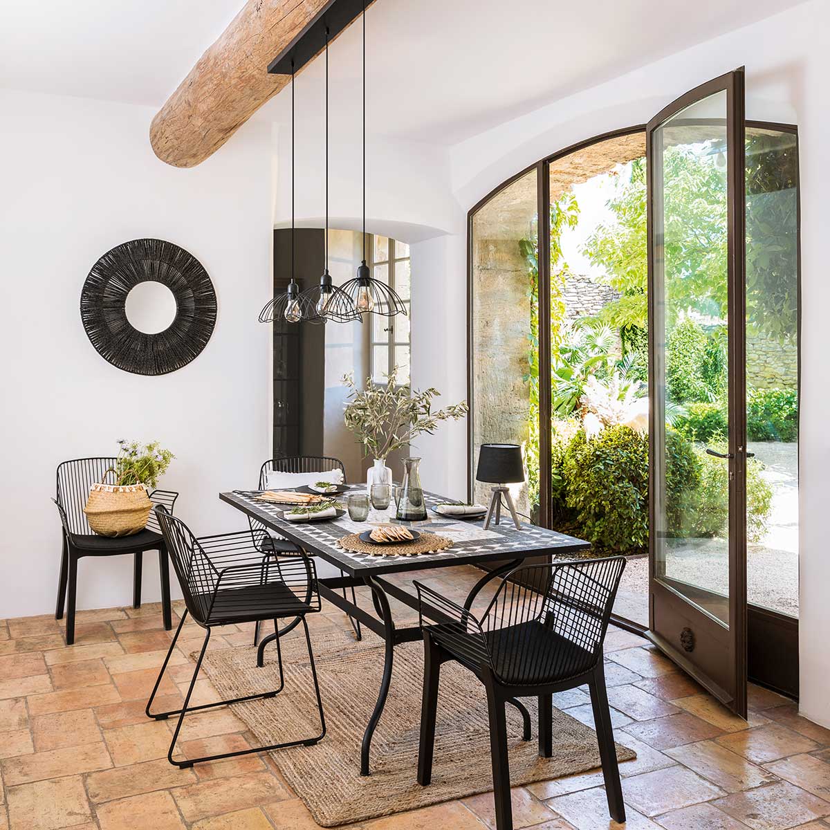 Espejo De Pared De Metal Negro 76Cm