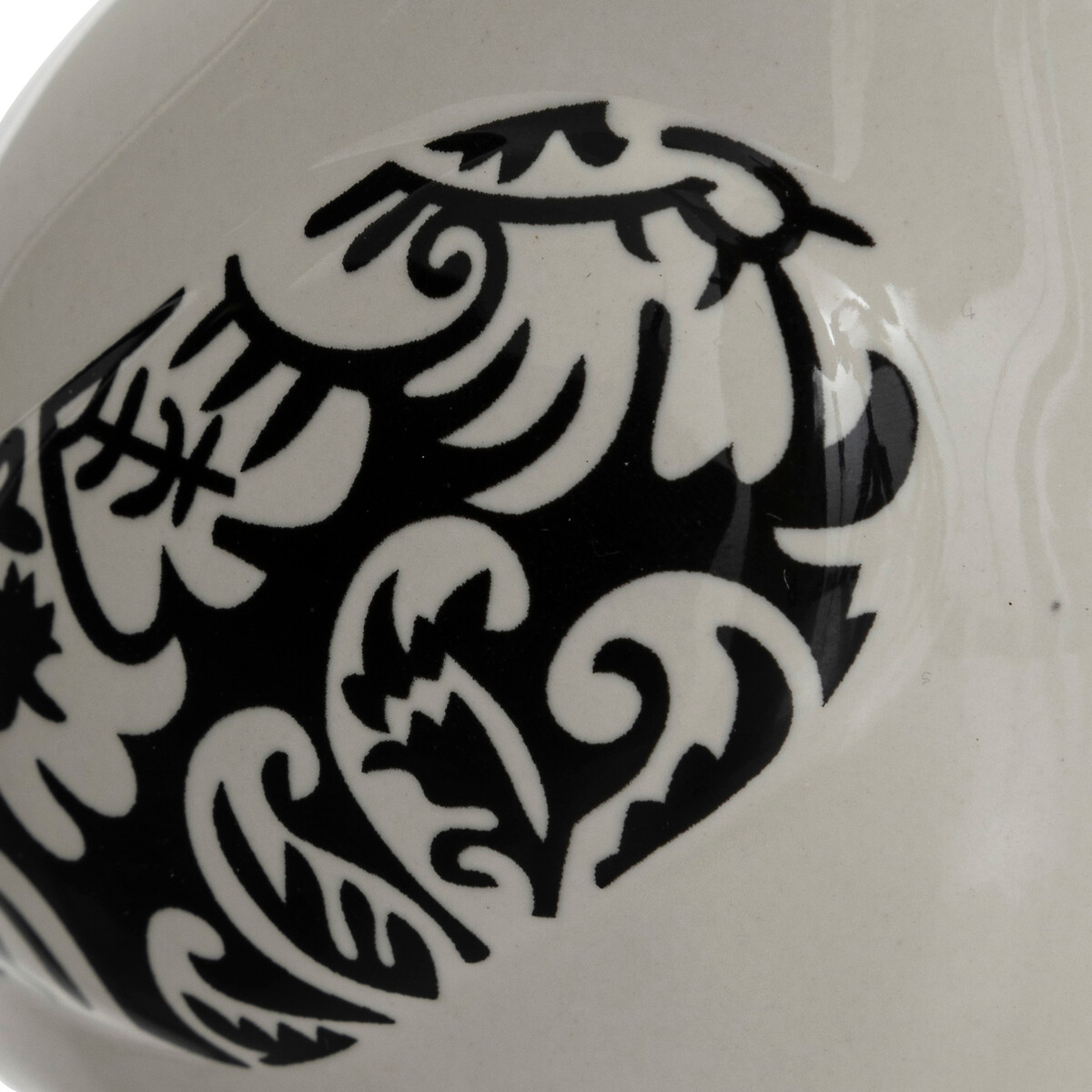 Estatua de pájaro blanco y negro de cerámica