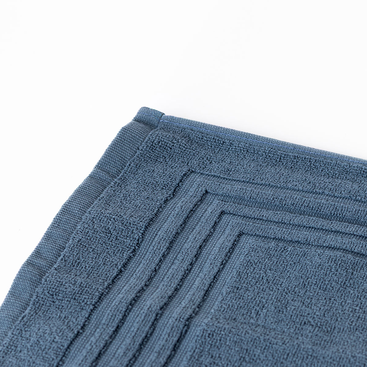 Alfombra de ba&ntilde;o ESSENZA azul 50x70cm