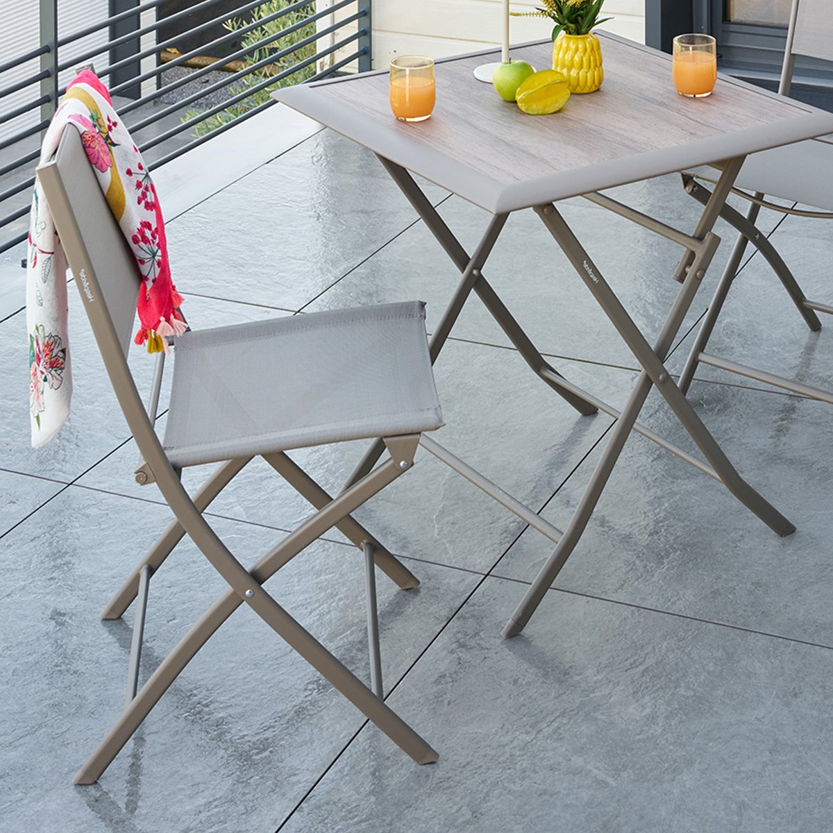 Silla plegable MODULA noisette/caf&eacute;