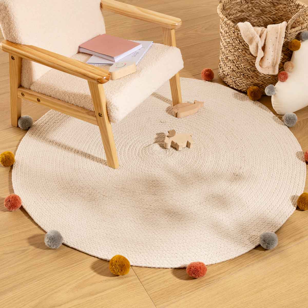 Alfombra con pompones ARLEQUIM 90cm