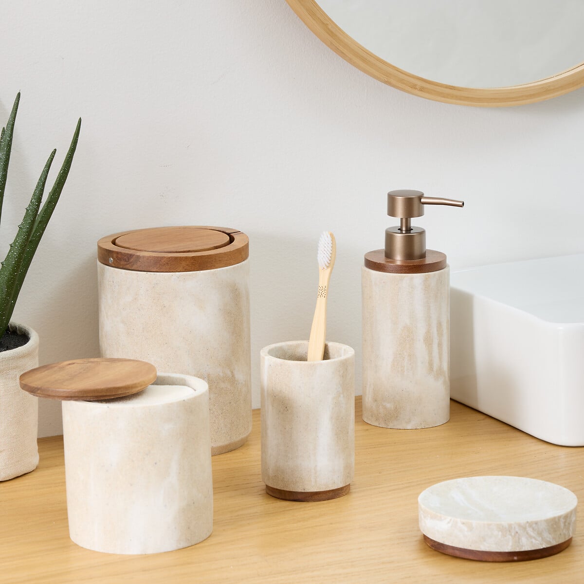 Dispensador de jab&oacute;n C&Ocirc;ME beige