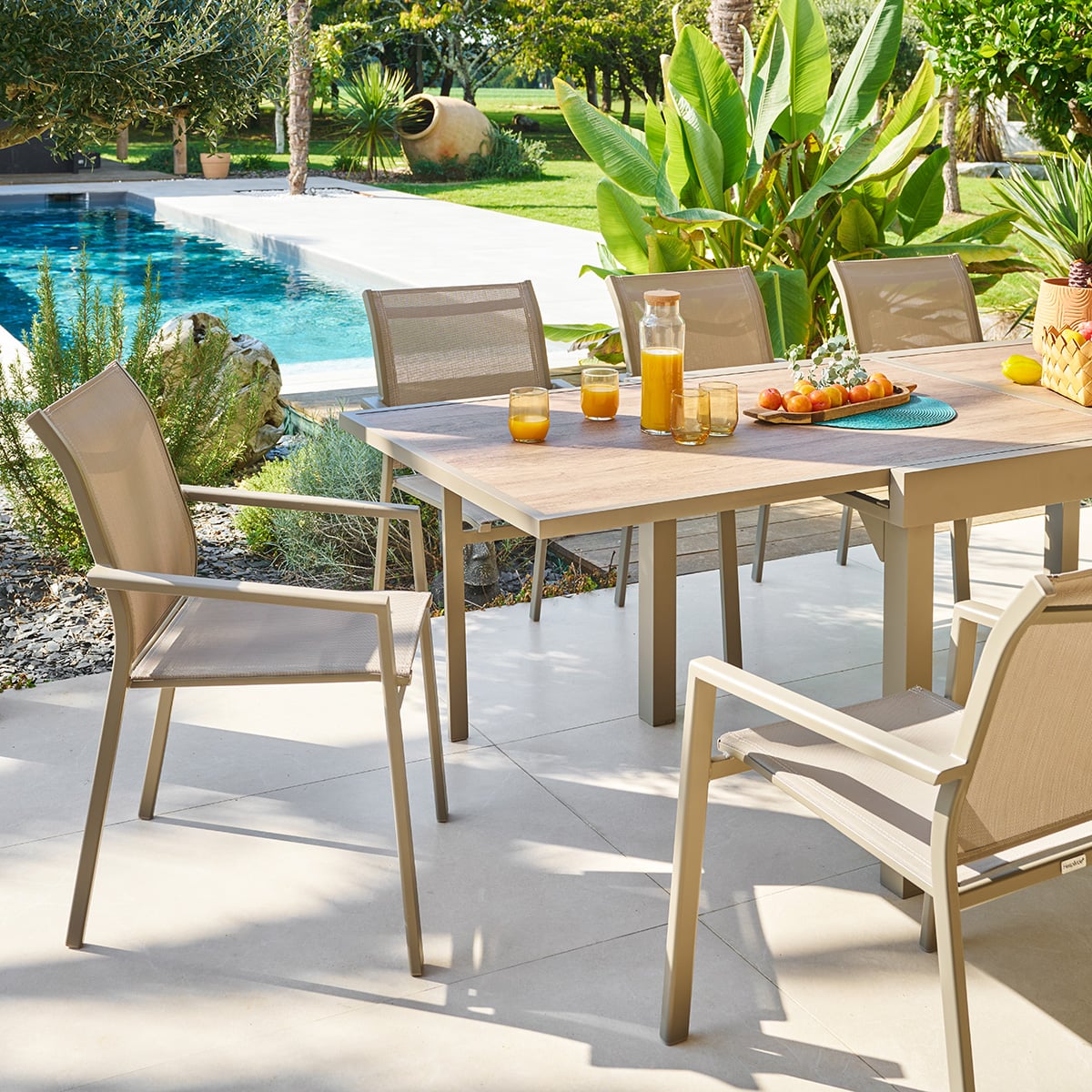 Mesa extensible PIAZZA truffe/caf&eacute;