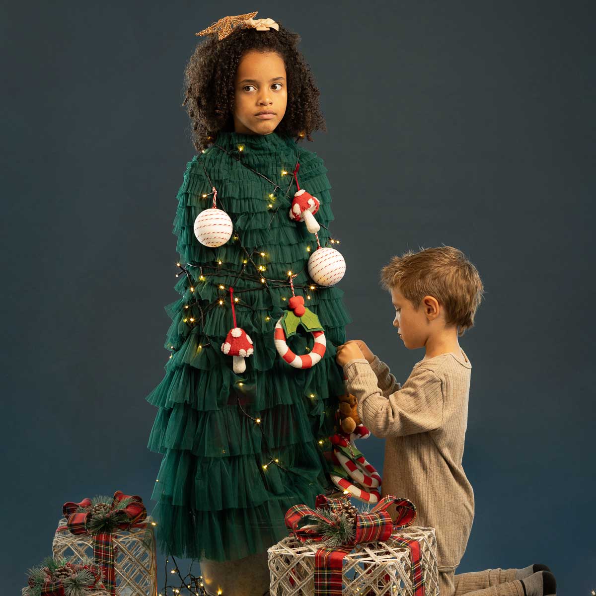 Adorno Forma De Hongo Rojo y Blanco 18x16cm