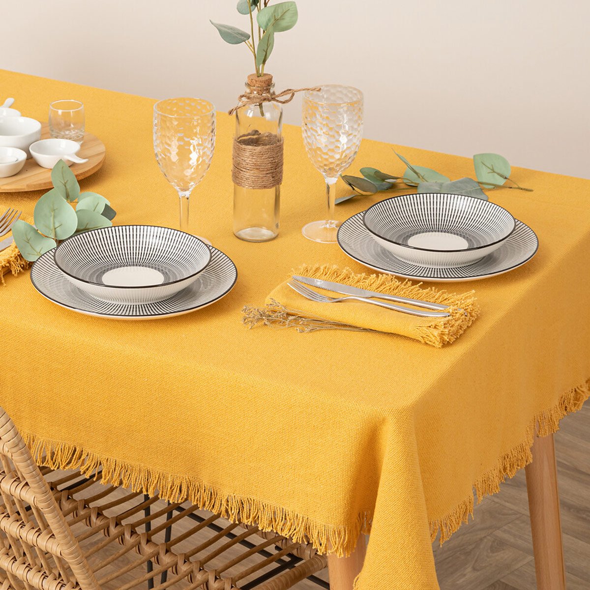 Toalha De Mesa Maha Amarela Em Algod&atilde;o 150x250cm