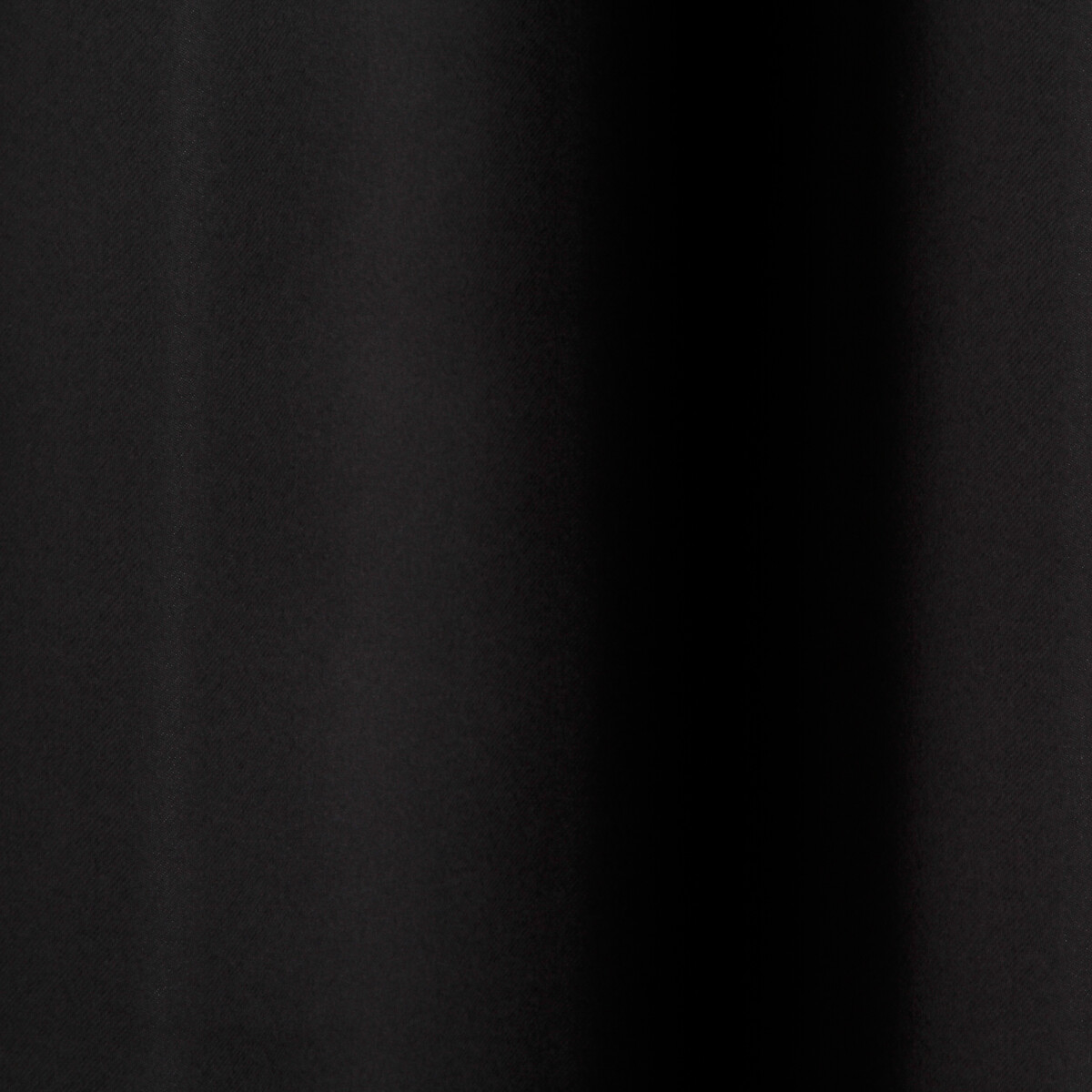 Cortina Opaca Negra 140x260Cm