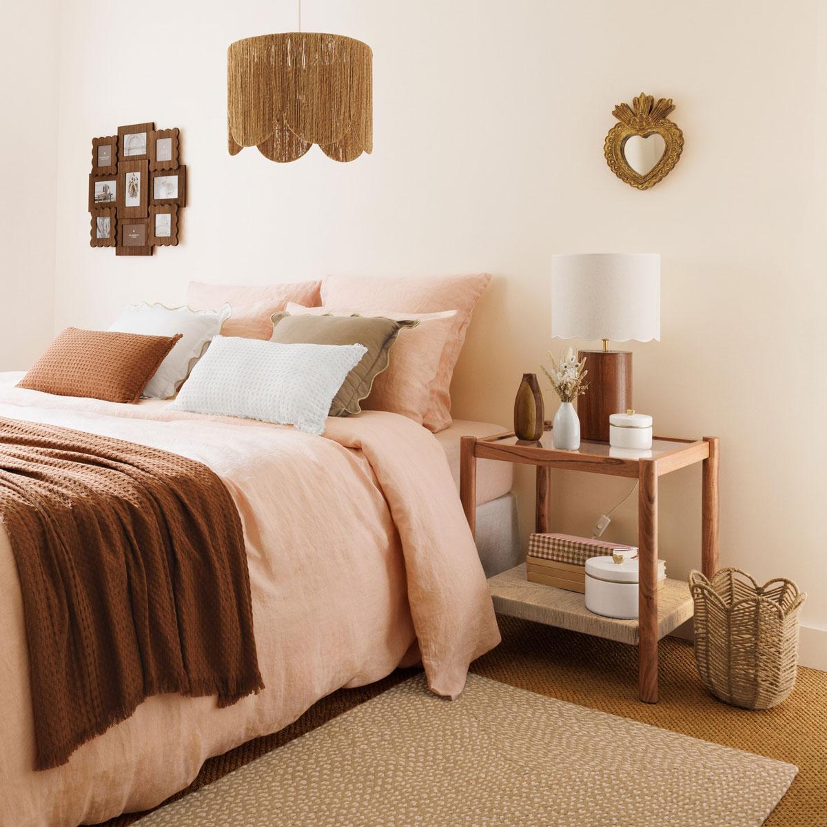 L&aacute;mpara de mesa VANIA marr&oacute;n de madera 50cm