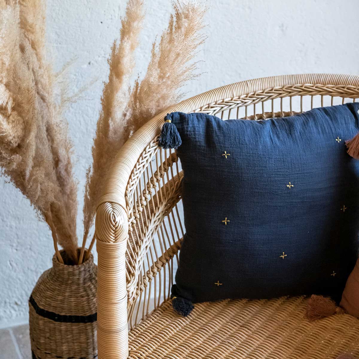 Cojín Winter Light Gaze Azul Con Cruces