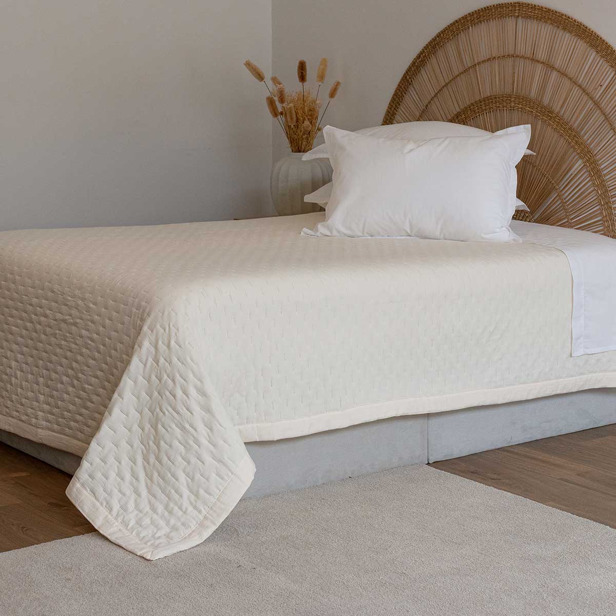 Edredón STOCKHOLM beige 220x240cm